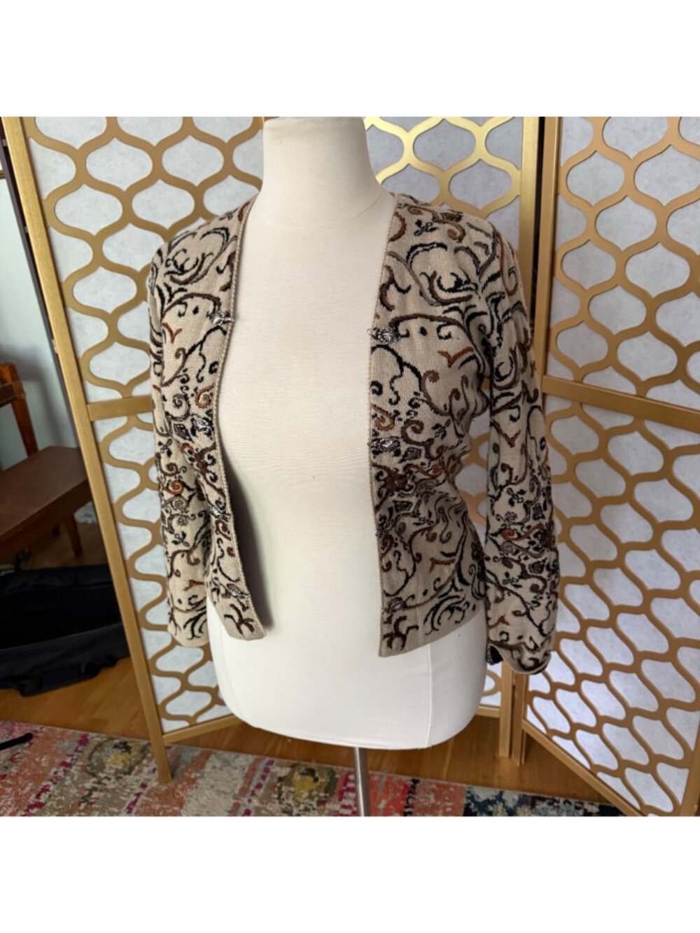 Simply Natural Size S Beige & Black Alpacal Peru Embroidered Cardigan - Picture 6 of 16